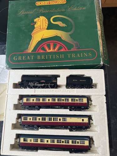 Hornby r2044 liverpool - ,