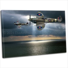 RAF WW2 Military Spitfire