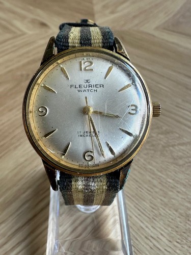 Vintage fleurier jewels - vintage, 17