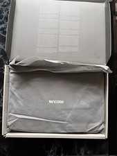 Incase leather sleeve for Macbook Air 11’ (brown/warm grey) BRAND NEW