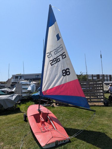 Topper sailing dinghy - topper,