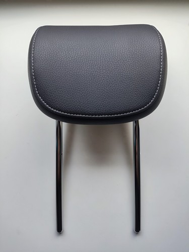 Audi seat skoda - audi, headrest