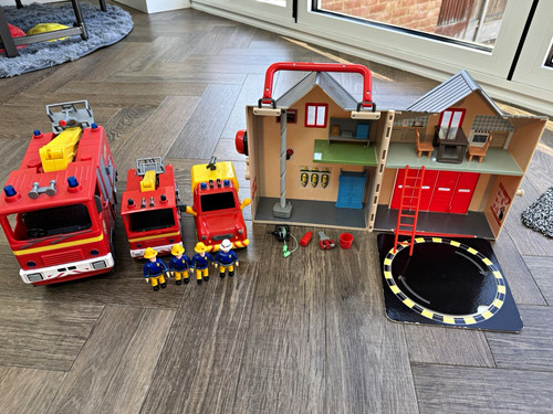 Fireman sam fire - fireman, station