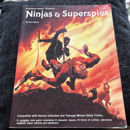 Ninjas super spies paperback - &,