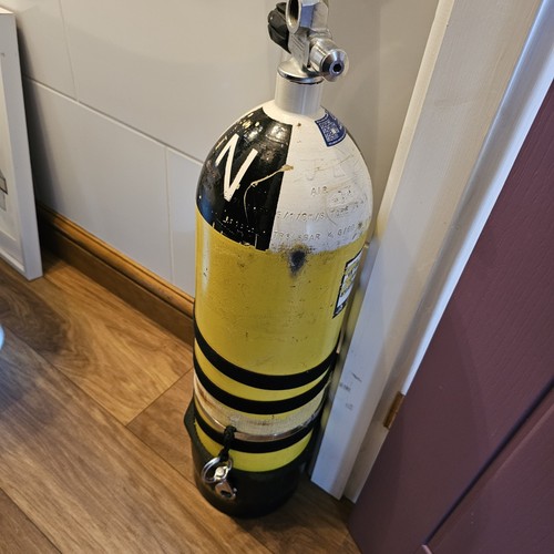 Scuba diving cylinder - diving,