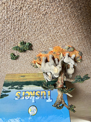 Tuskers elephant collectable - elephant,
