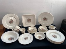Wedgwood Queensware Edme 'Conway' dinner items - pick what you want