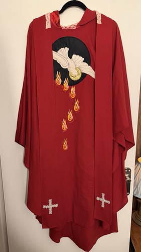 Red vestments descent the - vestments,