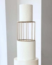 Gold bird cage cake separator
