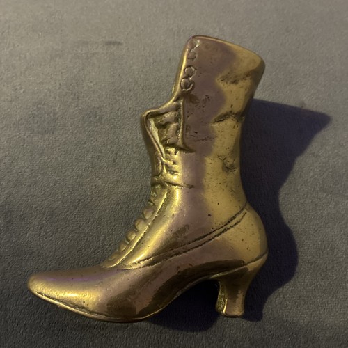 Vintage solid brass - vintage,