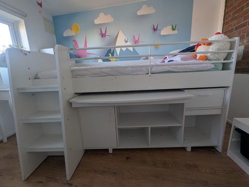 Mid sleeper with - with, desk