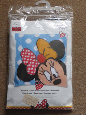 Vervaco Disney Mini Mouse Peek-a-boo easy cross stitch cushion cover front kit