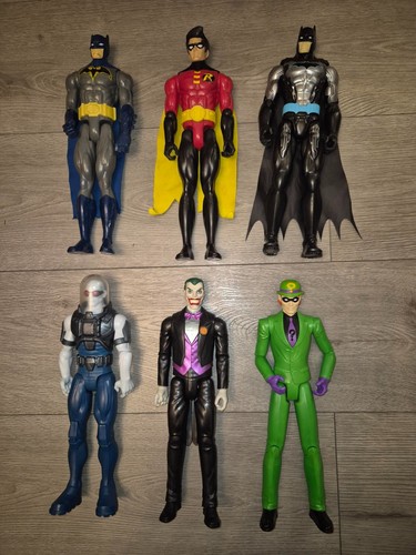 Batman action figure - dc,
