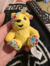 BBC Pudsey Bear Yellow keyring