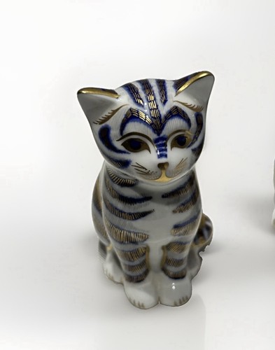 Royal crown derby majestic cat - derby,
