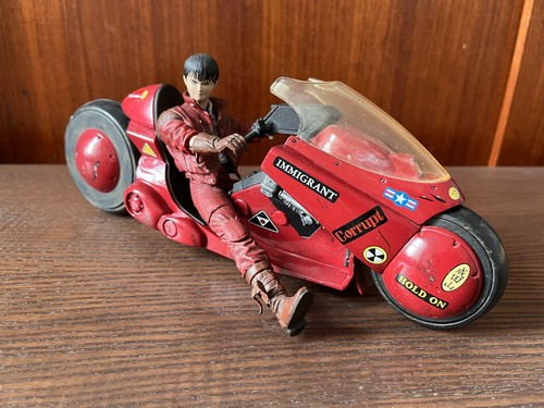 Mcfarlane toys akira kaneda - toys,