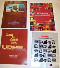 4 VINTAGE LIONEL TRAIN
