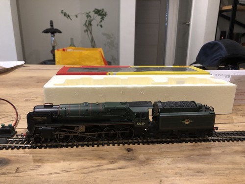 Hornby r2785 green 9f - br,