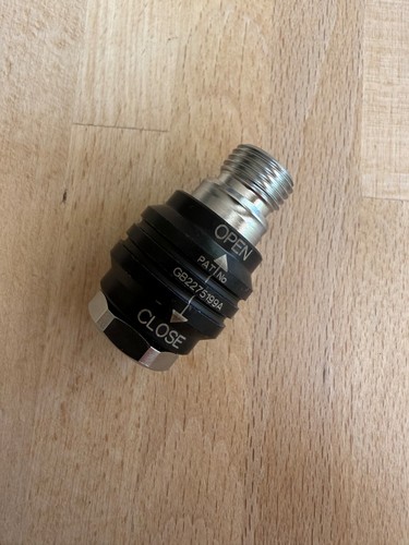 Regulator shutoff valve for