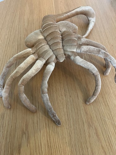 Large facehugger plushie - large,
