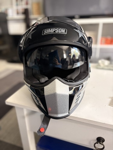 Simpson venom moto motorcycle - simpson,