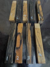 PALE MOON / BLACK AND WHITE