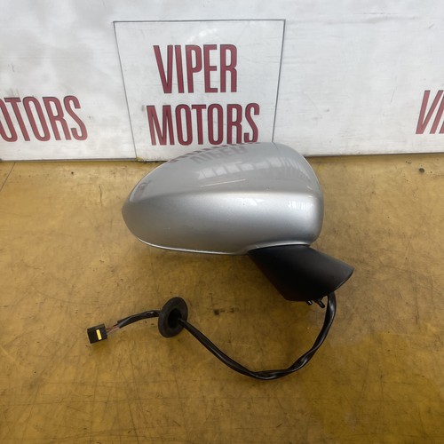 Vauxhall corsa wing - d,