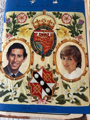 Royal scrapbook wedding - scrapbook, and