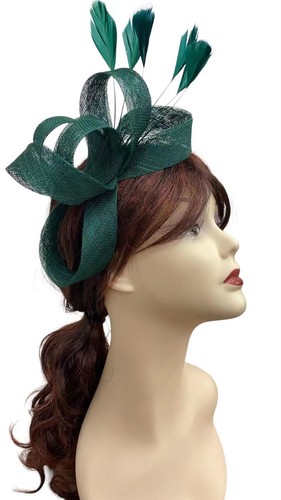 Sinamay looped feather - looped,