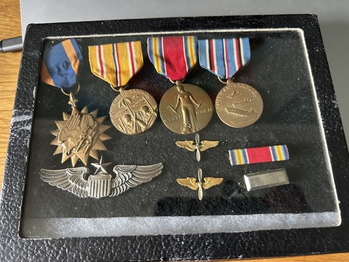 Ww2 post medal - us,