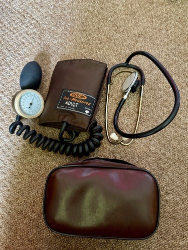 Aneroid sphygmomanometer - aneroid,