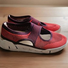 Clarks Sandals Flats UK 6 Red