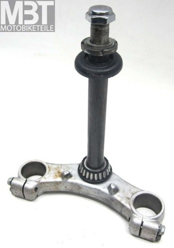 Suzuki 800 vs51b lower fork - suzuki,