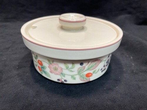 Wedgewood roseberry sugar bowl - roseberry,