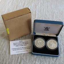 1995 JERSEY & GUERNSEY LIBERATION PIEDFORT 2 x £2 SILVER PROOF CROWN SET complet