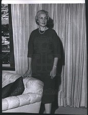 1958 Press Photo Roger M. Kyes