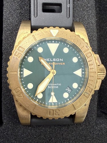 Helson shark diver - helson,