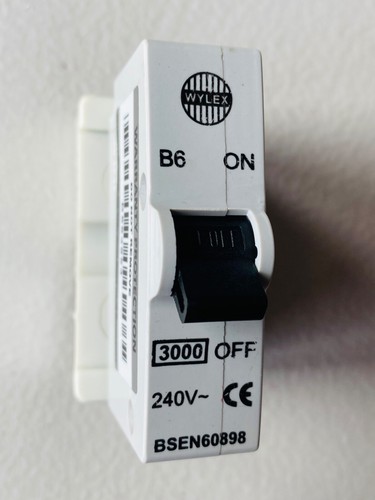 Wylex type push - wylex, push/plug-in