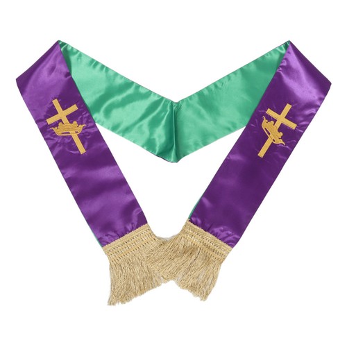 Wedding priest robe pastor - wedding,