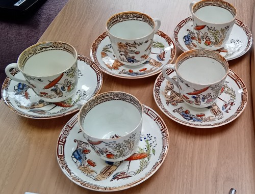 Mikado cups and saucers - 5,