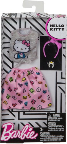 Barbie fashion clothes lot - -,