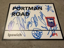 IPSWICH TOWN FC SIGNED 2025