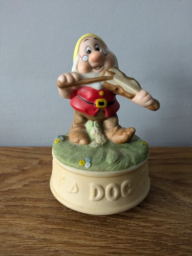 Disney characters schmid music - characters,