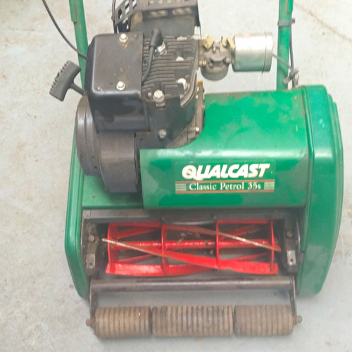Qualcast classic 35s petrol - classic,