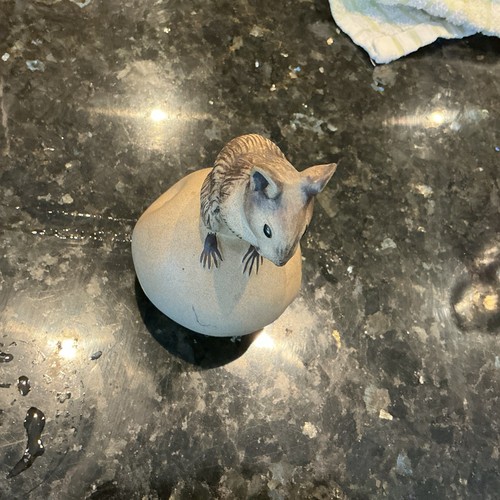 Poole pottery mouse apple - pottery,