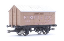 DAPOL/ BUFFERS 'OO' GAUGE HENRY BUTT & CO LTD COVERED LIME #7 WAGON