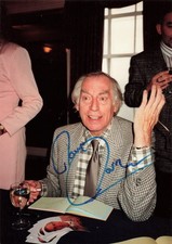 Larry Grayson Photo Hand