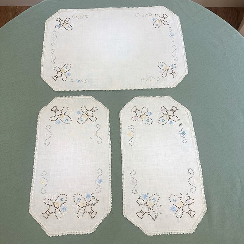 Vintage linen dresser scarf - vintage,