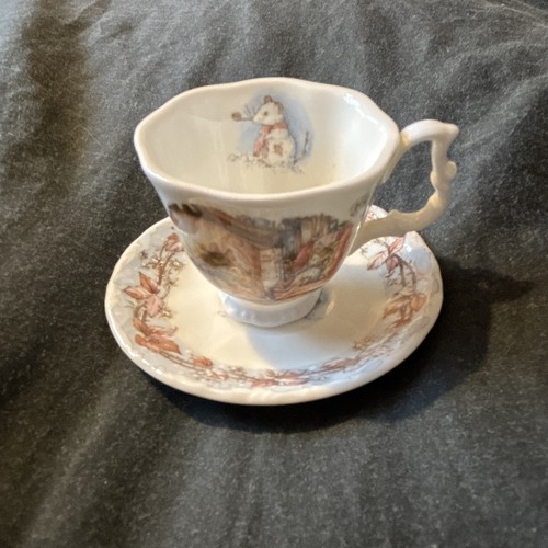 Brambly hedge miniatures - hedge,