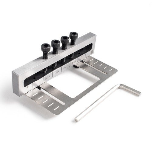 Four hole metal - four, sfc